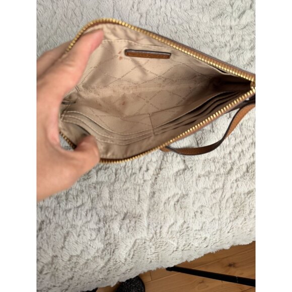 Michael Kors Brown Pebbled Leather Wristlet Clutch Zip Wallet - Picture 6 of 10